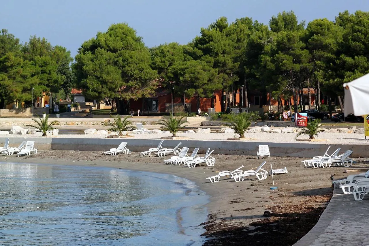 Apartments With A Parking Space Umag - 7094 Chorwacja